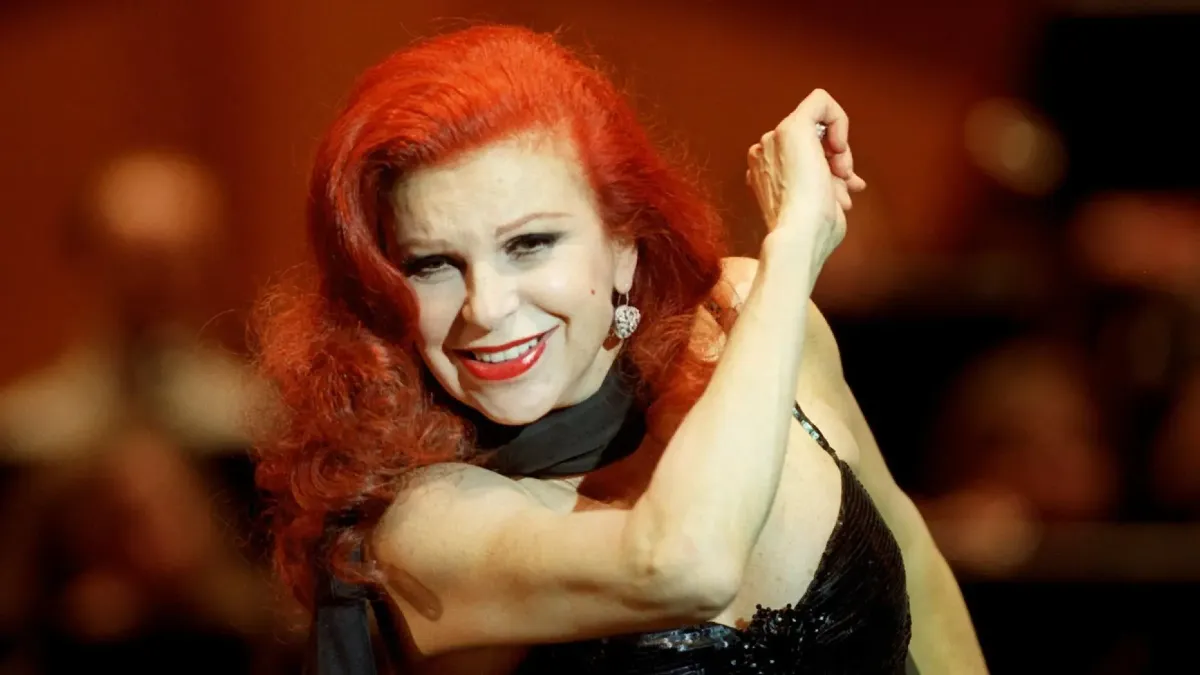 Gli anni passano, ma solo le mamme degli anni '60 sapranno riconoscere queste cantanti italiane! -