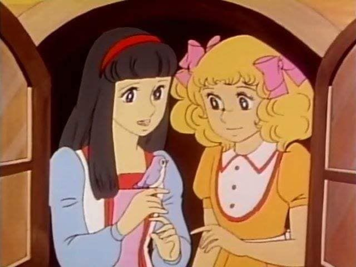 Candy e Annie: Un’Amicizia Nata da Neonate, Due Destini Diversi—Abbina l’Indizio alla Protagonista -