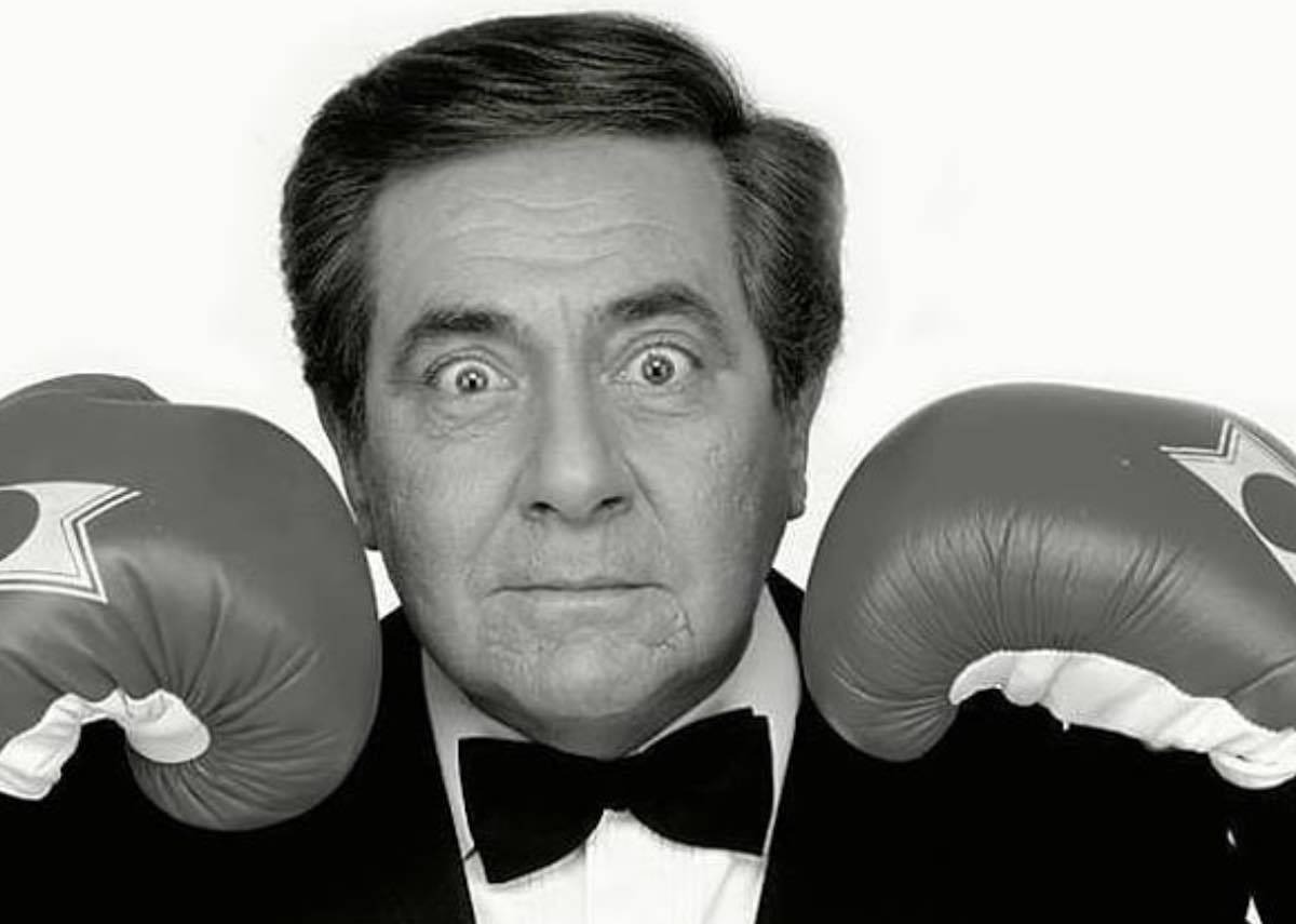 "Le Leggende della TV Italiana"....pochi di voi se li ricorderanno a meno che non fai il 100% -