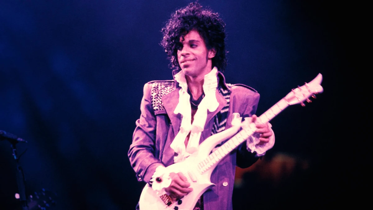 Quiz: Prince negli anni ’80 tra album, simboli e provocazioni… se pensi di conoscerlo, dimostralo davvero - 