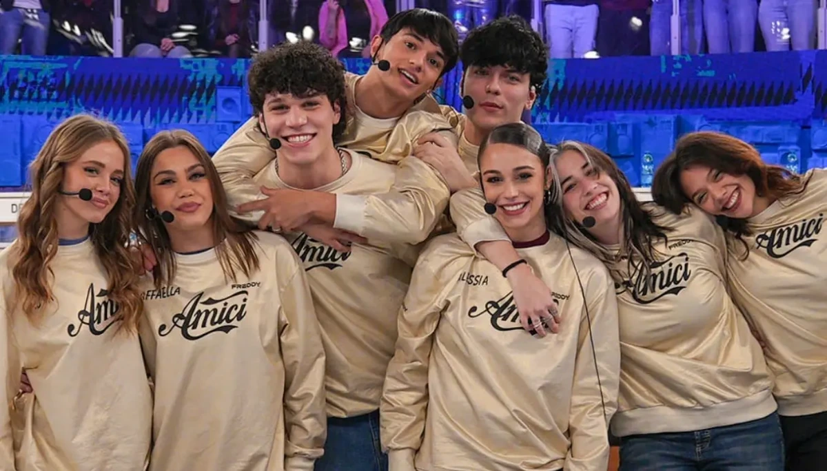 Quiz: Se pensi di sapere tutto su Amici di Maria De Filippi preparati a una sonora figuraccia - 