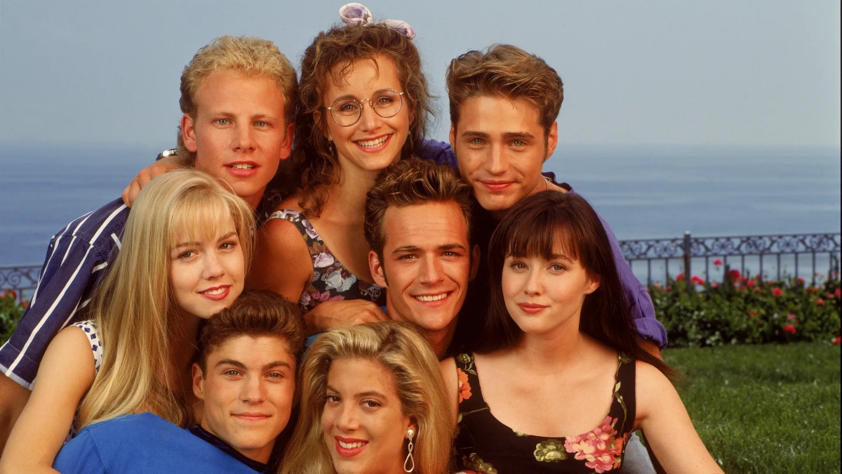 Quiz: Beverly Hills 90210 ti sembrava semplice? Prova a ricordare questi dettagli… e preparati a cambiare idea - 