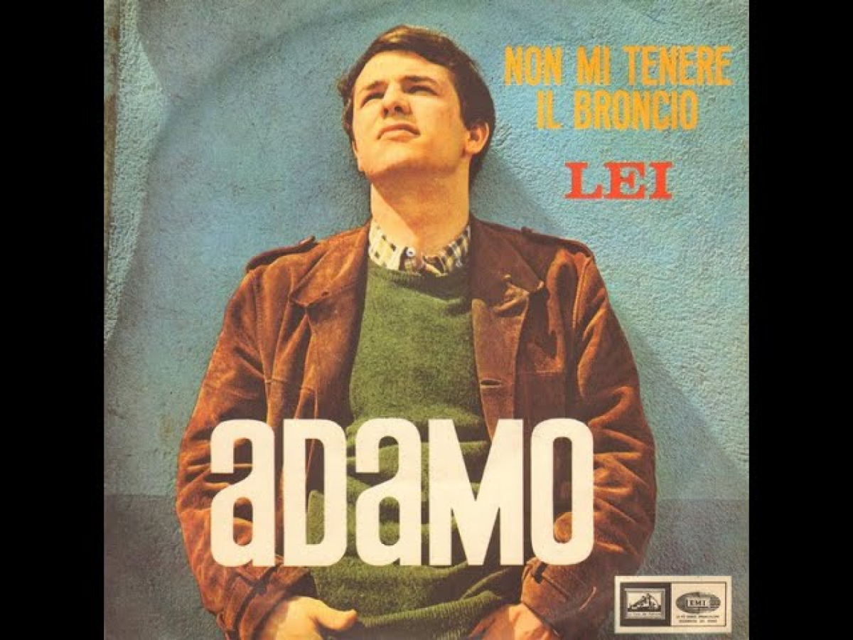 Quiz: “Lei”… “Tombe la neige”… ma riuscirai a collegare davvero queste 10 curiosità a Salvatore Adamo? - 
