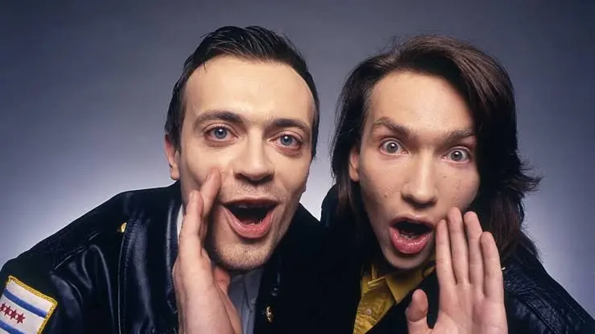 Quiz: Gli 883 hanno segnato gli anni '90... ma riuscirai a collegare canzoni, storie e curiosità senza cadere in trappola? - 