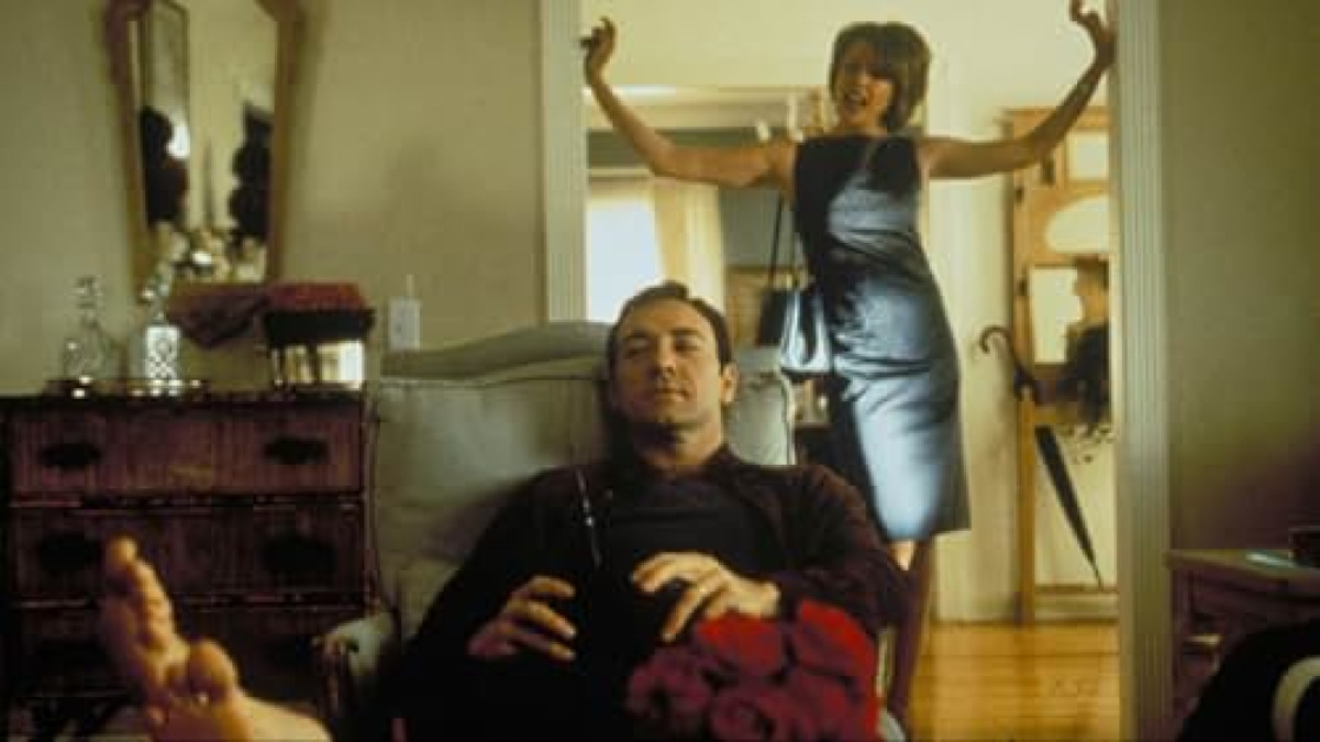 Quiz: Hai visto American Beauty più volte… ma questi 10 dettagli hanno confuso perfino i più grandi appassionati del film - 