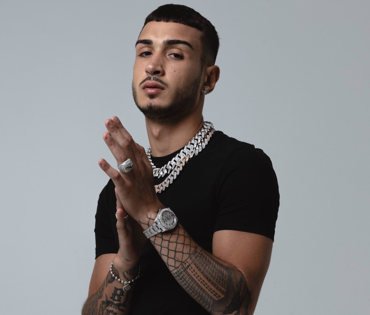 Quiz: Capo Plaza ha dominato la scena rap italiana… ma questi 10 dettagli metteranno in crisi anche i fan della prima ora! - 